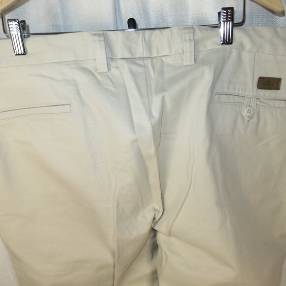 Dockers Iconic Khaki Pants Vintage 2005 Relaxed Fit Beige NEW NWT Mens 42 x 32 - Picture 12 of 16